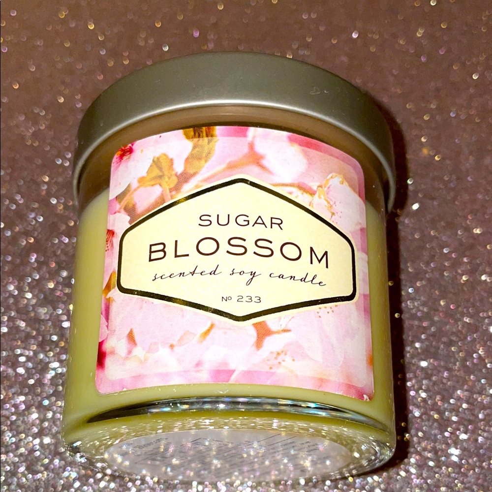 Sugar Blossom Scented Soy Candle